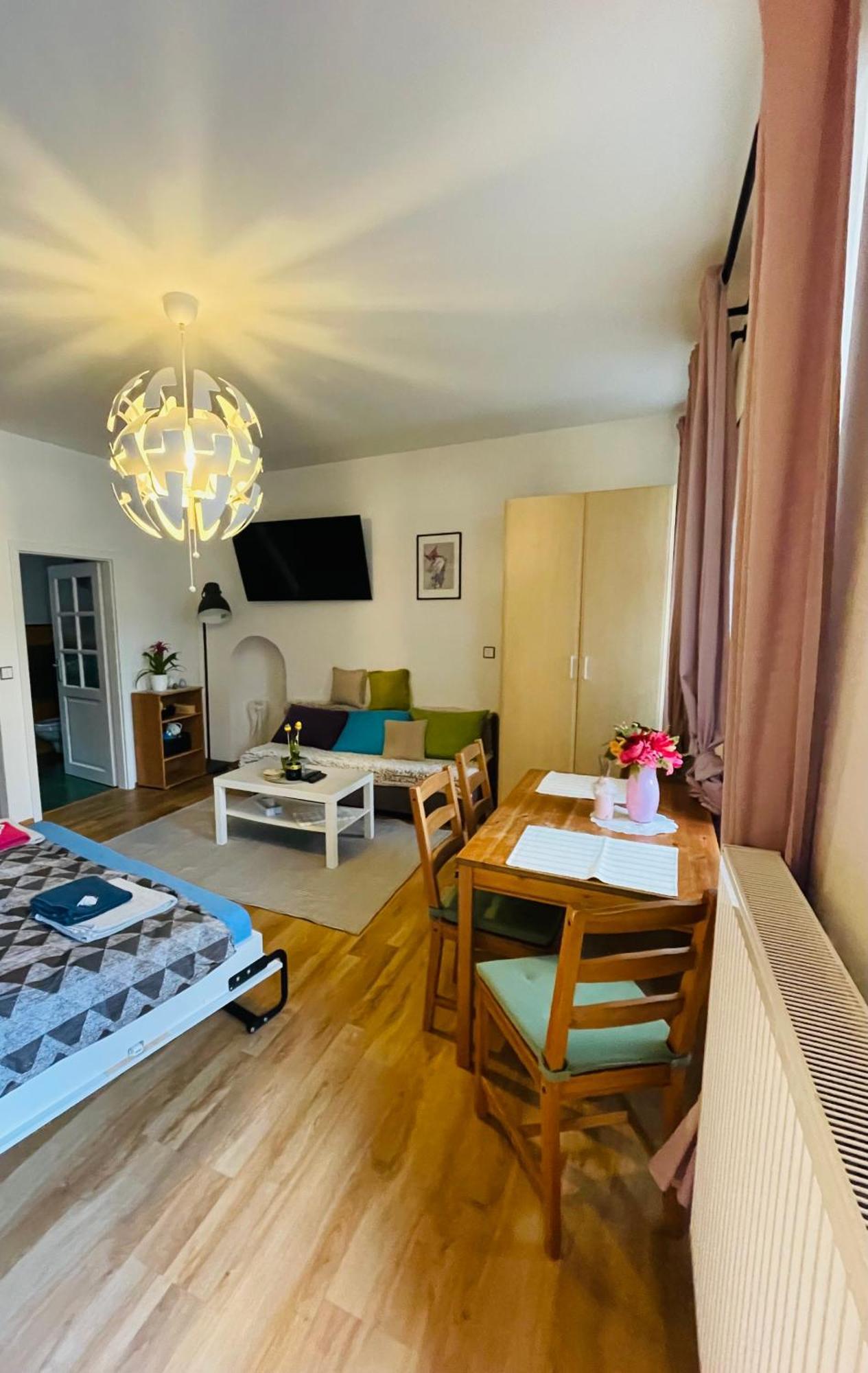 Apartman U Splavu Teplice nad Metují エクステリア 写真